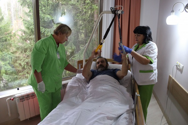 лечение и профилактика пролежней в реабилитационном центре Лесной